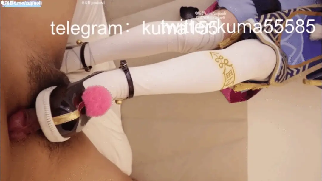 美腿玉足胖哒