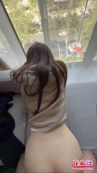我的枪好长啊