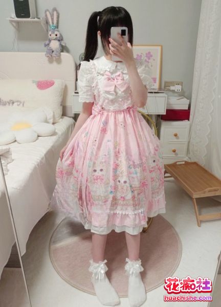 白虎萝莉 白桃少女