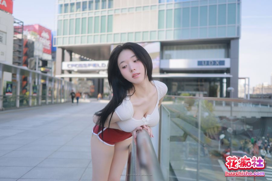 韩天然巨乳嫩模YeonWoo崔世熙 33套写真合集预览图13