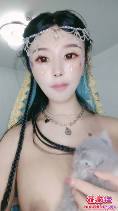 白白的性感野猪