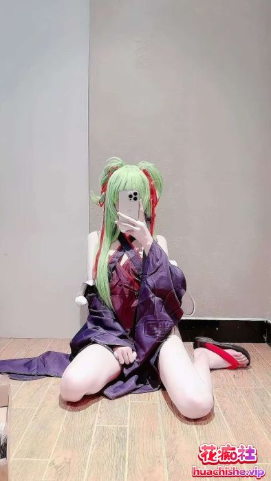 ks小宅酱lhovo55 反差Cos白虎萝莉短视频合集预览图06