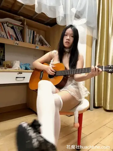精神吉他学妹/xiya-11 被金主要求做任务预览图09
