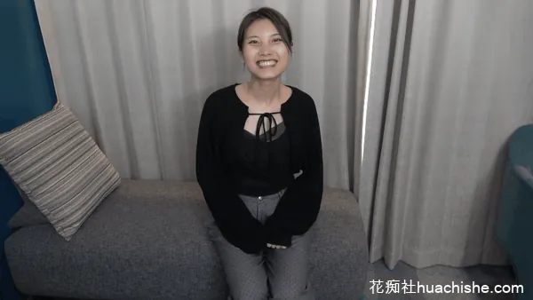飯島里沙/星宇宙/赤坂桃子 FC2资源预览图01