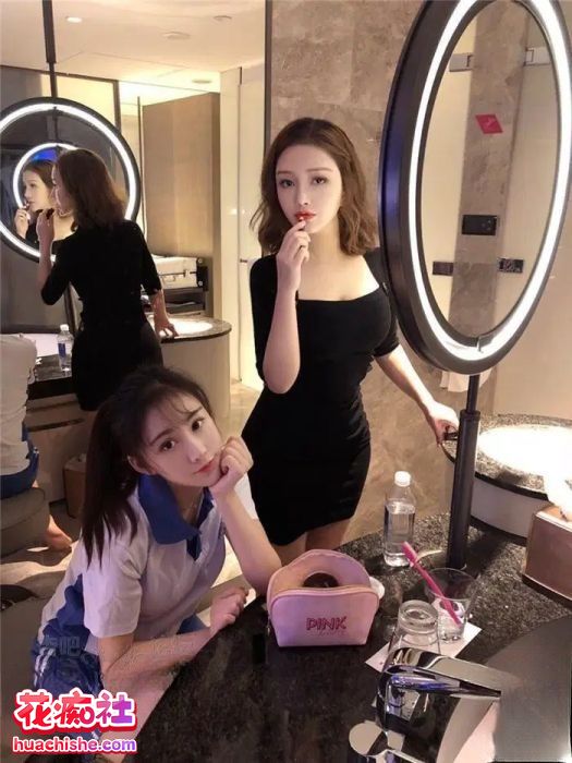 雪狐母女福利视频流出预览图02