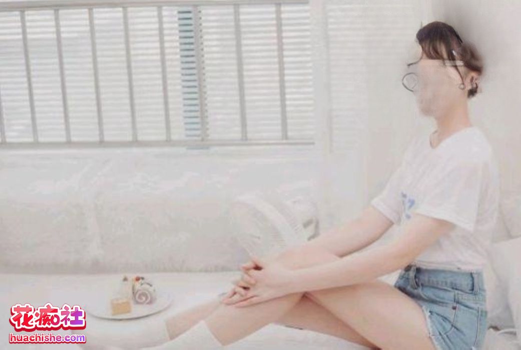 老刘与女儿莉莉 资源预览图02