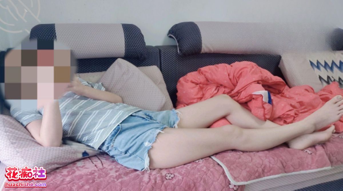 海角乱伦 老刘与女儿莉莉 资源合集 3v210p3.78G