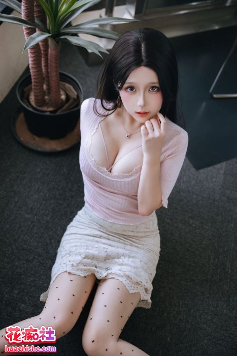 日奈娇 童颜巨乳cosplay各类写真预览图12