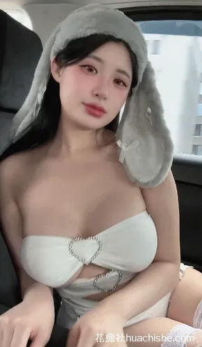Onlyfans台湾爆乳福利姬CocoPie作品预览图10