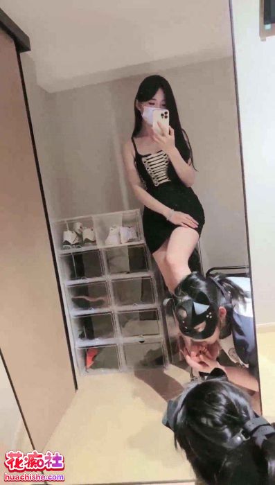 时安s 调教贱狗羞辱黑丝舔脚直播预览图18